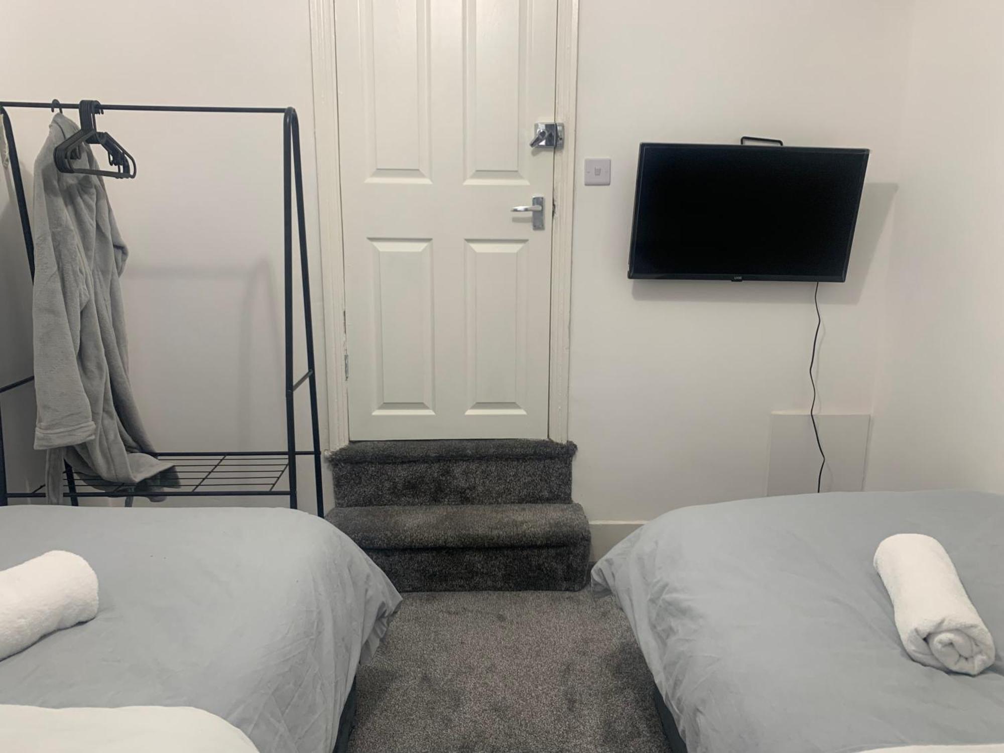 Norwood L A Place Croydon, Londonヴィラ エクステリア 写真