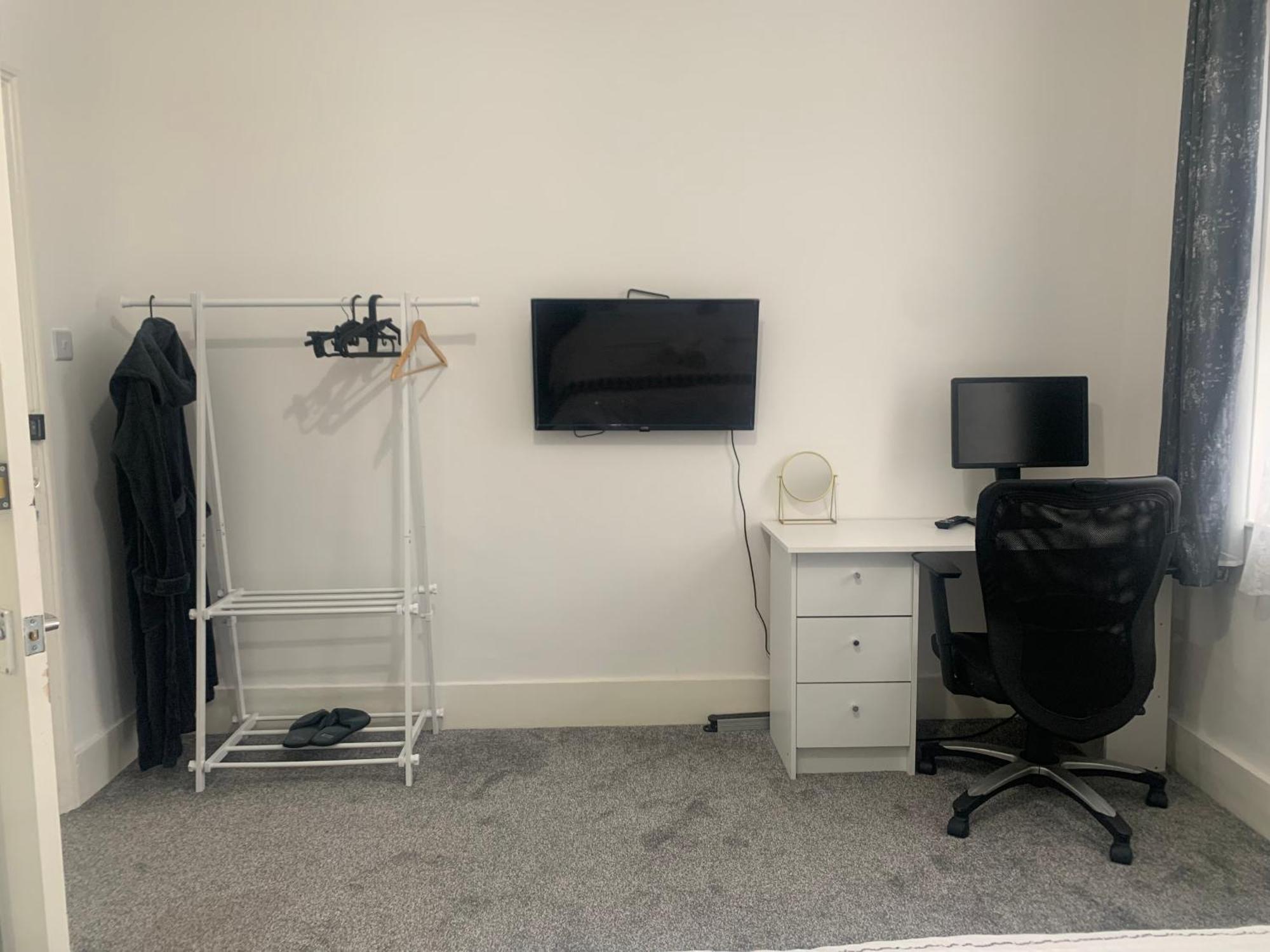 Norwood L A Place Croydon, Londonヴィラ エクステリア 写真